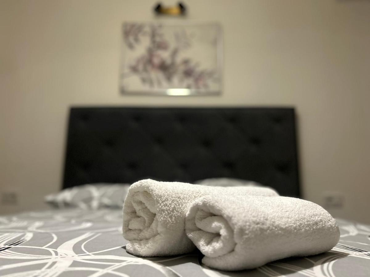 Apartments Ciki 波德戈里察 外观 照片